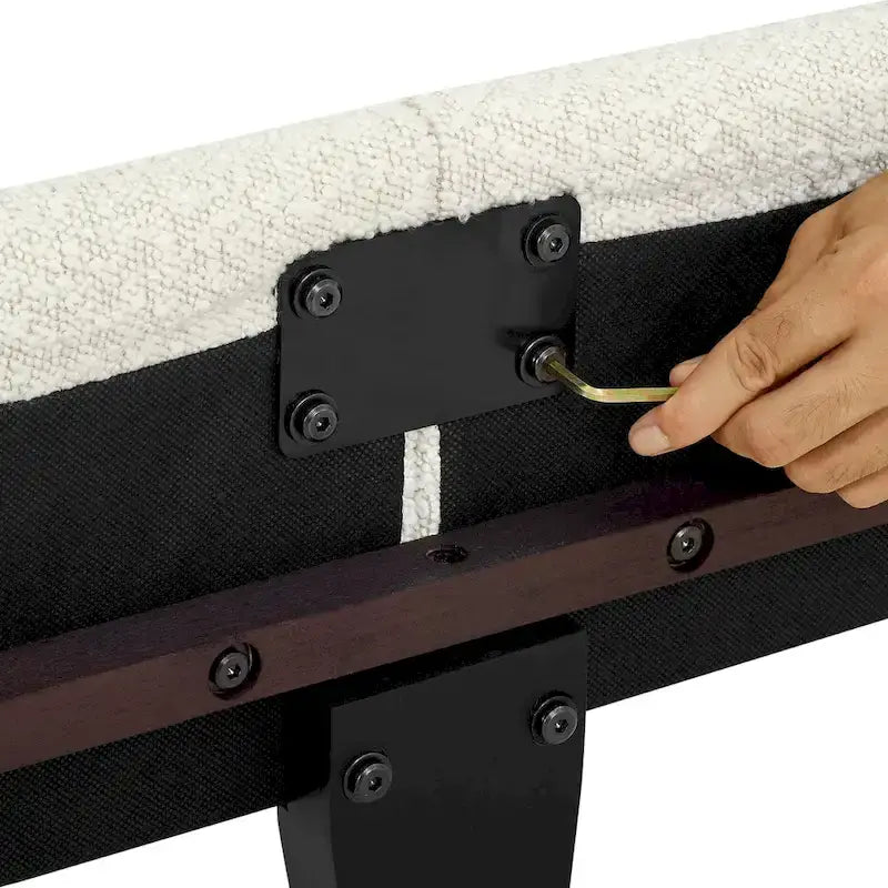 Cama Plataforma Tapizada con Cabecero Alto de Pana Blanca