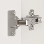 Armario de 70.9" de alto x 63" de ancho con 4 puertas y barra para colgar, blanco
