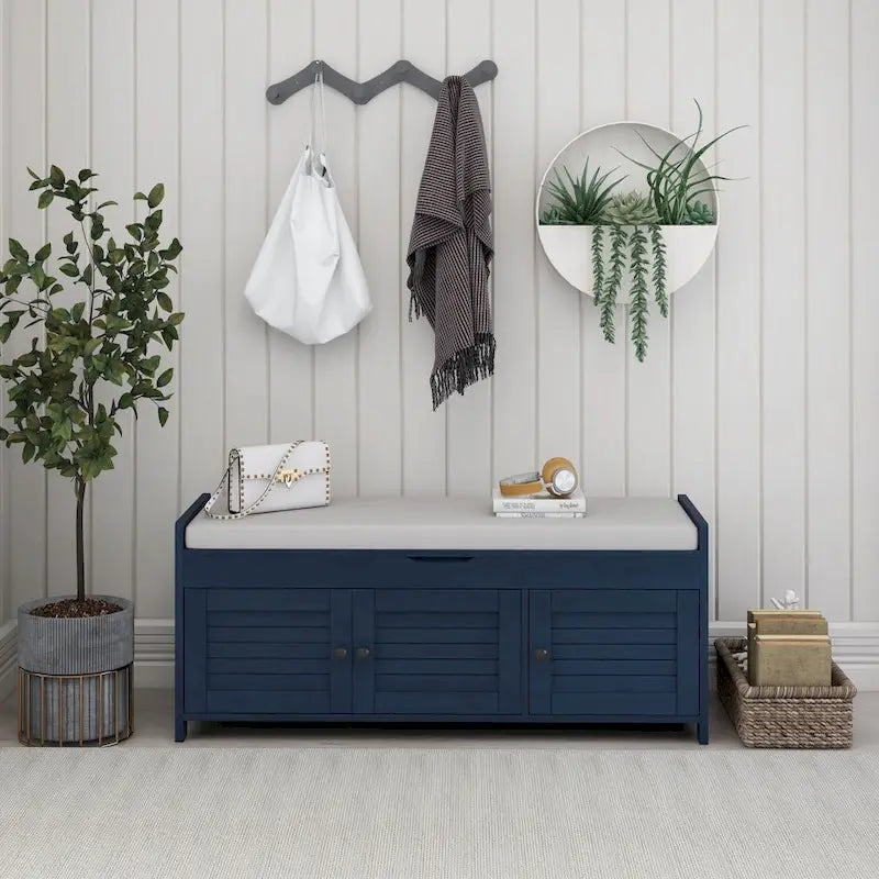 Banco de almacenamiento con 3 puertas tipo persiana, cojín extraíble y espacio de almacenamiento oculto - 43.5L x 16W x 18H